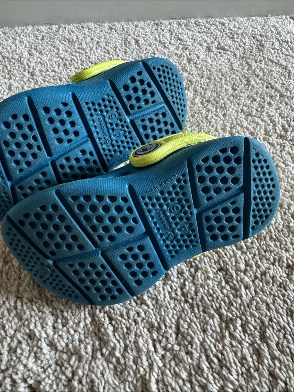 Joybees Kids Blue Slip-On Sandals with Lime Heel Strap